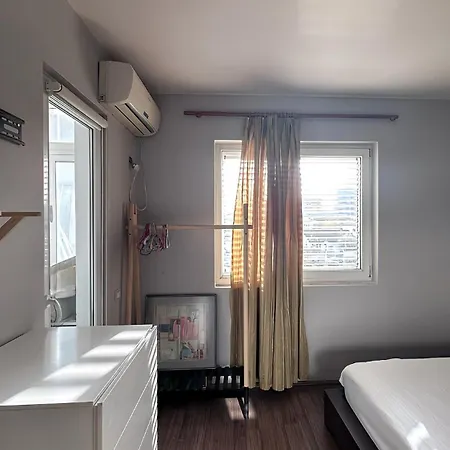 Cozynest Апартаменты Тирана